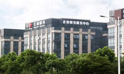 红枫财务：不做“互联网+财务”下的税法务，自造血打造财税服务生态圈