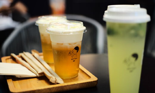 奈雪の茶与喜茶公开互怼，宣战恐怕还太早！