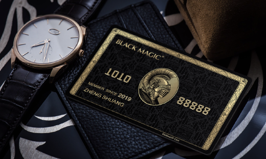 击穿阶层，环球黑卡4年崛起的会员特权生意