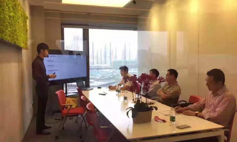 竹海科技—石榴中心Foudry Club店