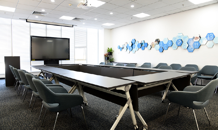 西国贸·科技孵化广场