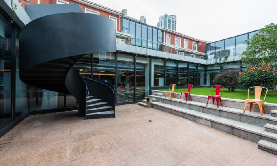 Distrii办伴-杨浦联创国际办公空间