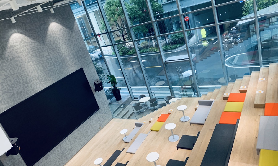 Distrii-虹桥中骏广场办公空间