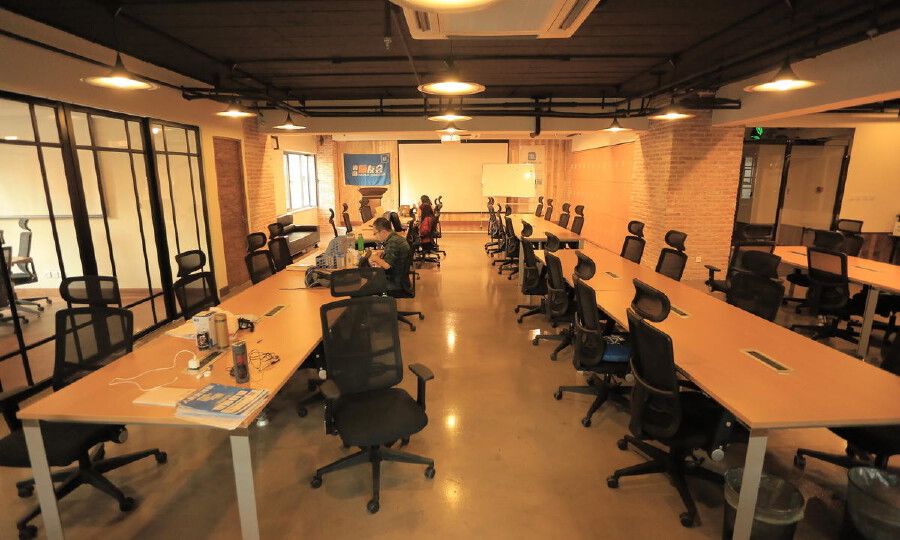 邻客联合办公空间-青大国家级众创空间