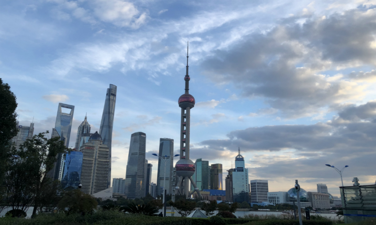 上海“抢人”：创投人才可直接落户