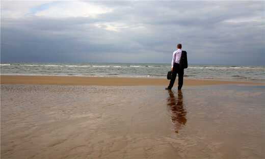 庞青年造车：骗补、失信、涉嫌欺诈后试图用新能源翻盘？