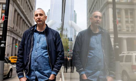 化身打击霸权的正义斗士，这个男人成为Airbnb上市的拦路虎