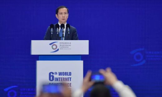 阿里巴巴张勇乌镇谈新商业文明：让更多小草长成参天大树