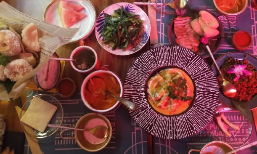 吃播“大胃王”谢幕：从韩国引进走入歧路，向美食分享转型