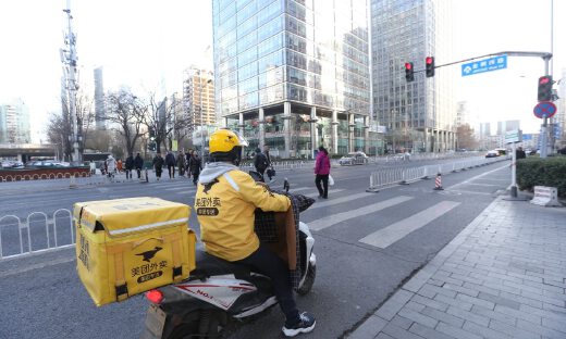 美团推进交通安全警企共治，骑手百万公里事故数下降21.3%