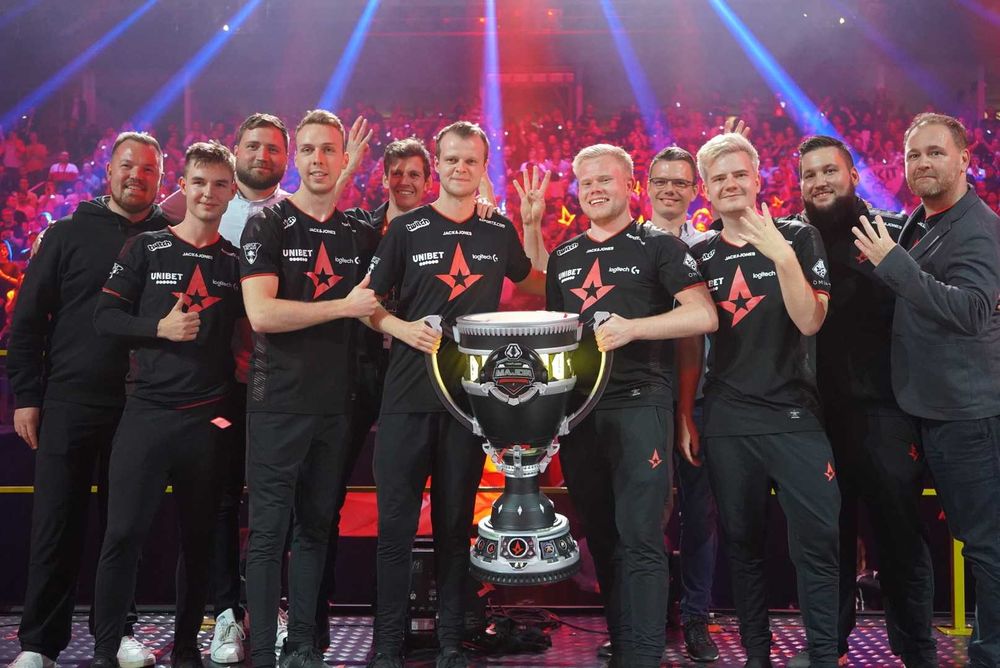 Astralis Group.jpg