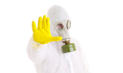 疫情爆发1500家服装企业转产防护服，企业新增量较往年同期暴涨2300%