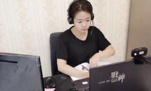 疫情之下，你拍一如何用”虚拟职场”完成线上教育的真实战斗？