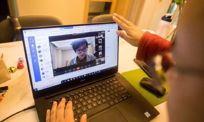 美化加虚化：视频面试的“套路”怎么越来越多？