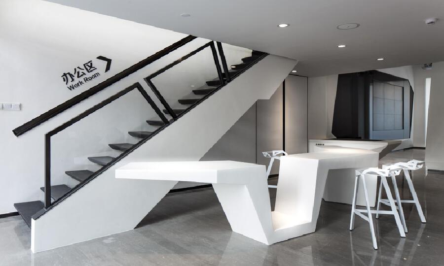 万鹏高新技术企业孵化基地