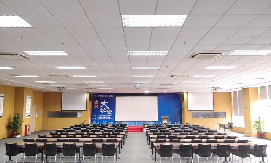 白云电气孵化器