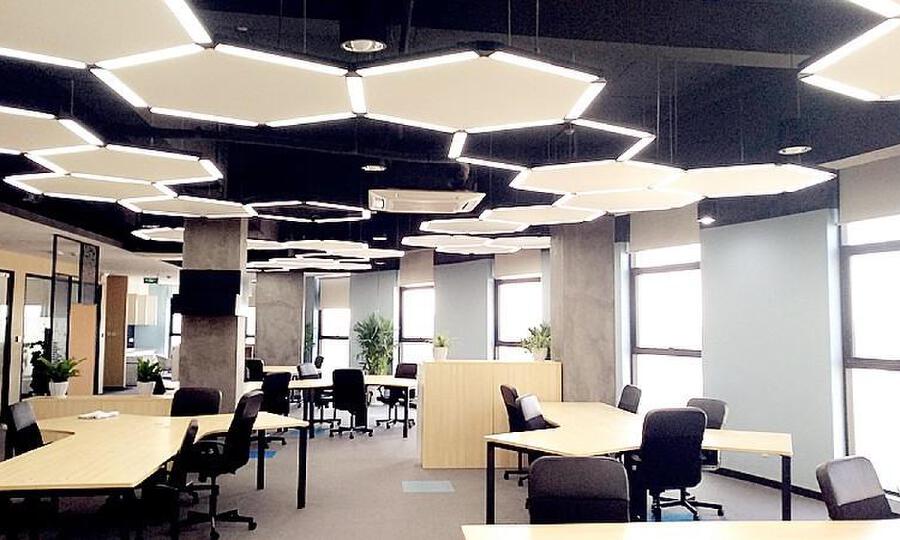 中国北斗基地创摩尔孵化平台