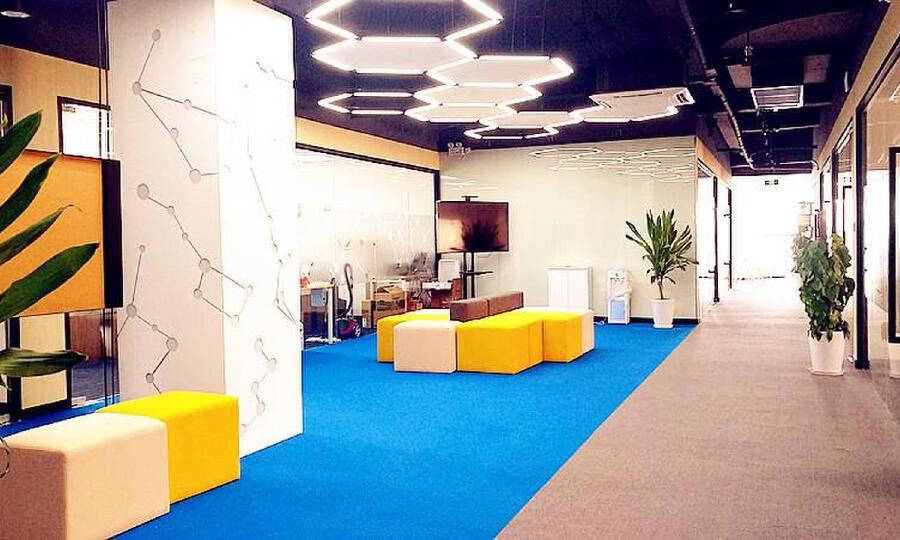 中国北斗基地创摩尔孵化平台