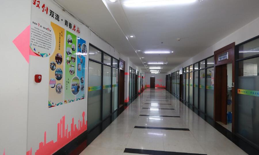 双流聚源孵化器