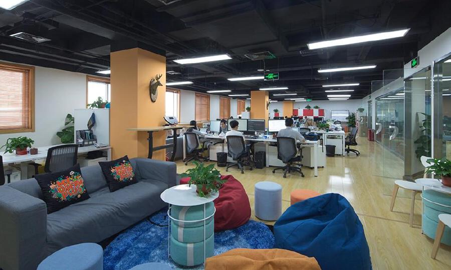 新华1949·中文创客空间