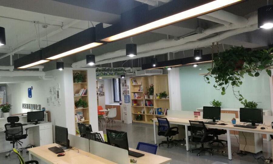 北京创客加科技孵化器有限公司