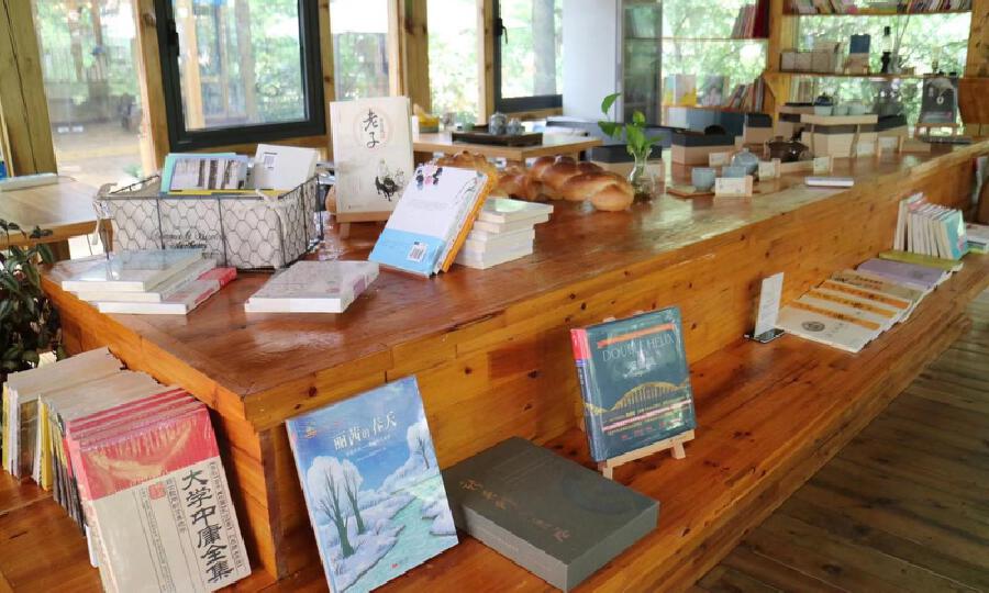 蓝朋友众创社区