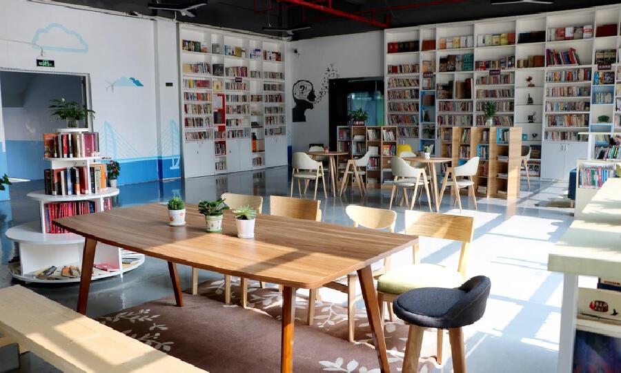 珠海森坦企业孵化管理有限公司