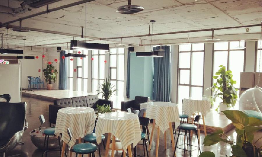 合创新业（重庆）硅谷国际孵化器