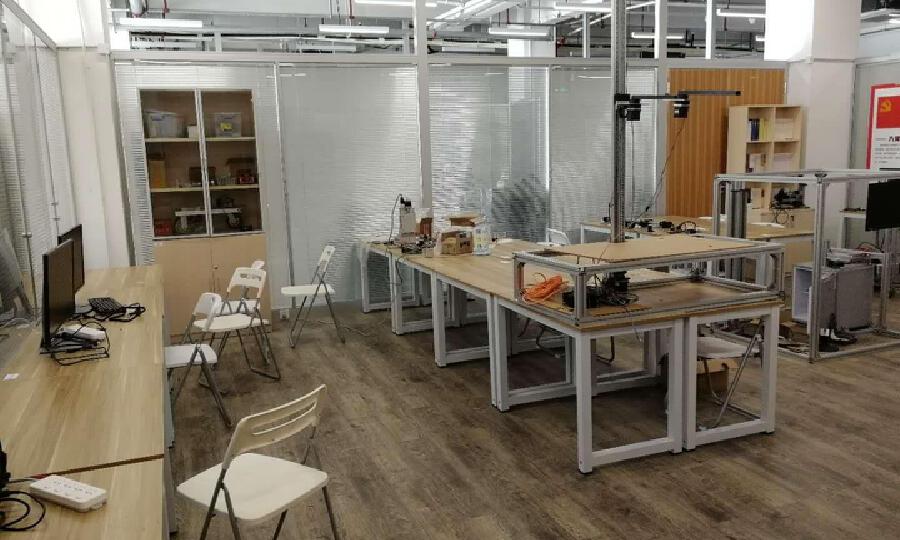 南方科技大学双创实验室