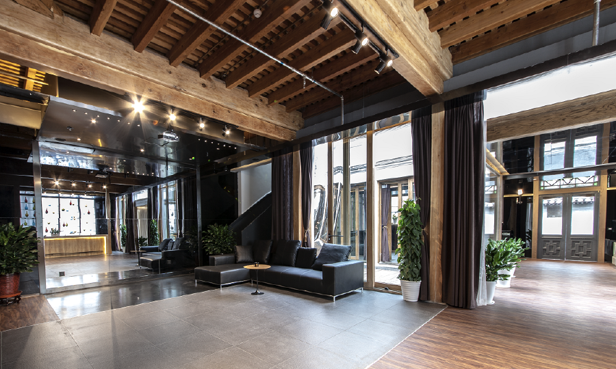 DayDayUp飞牛科技