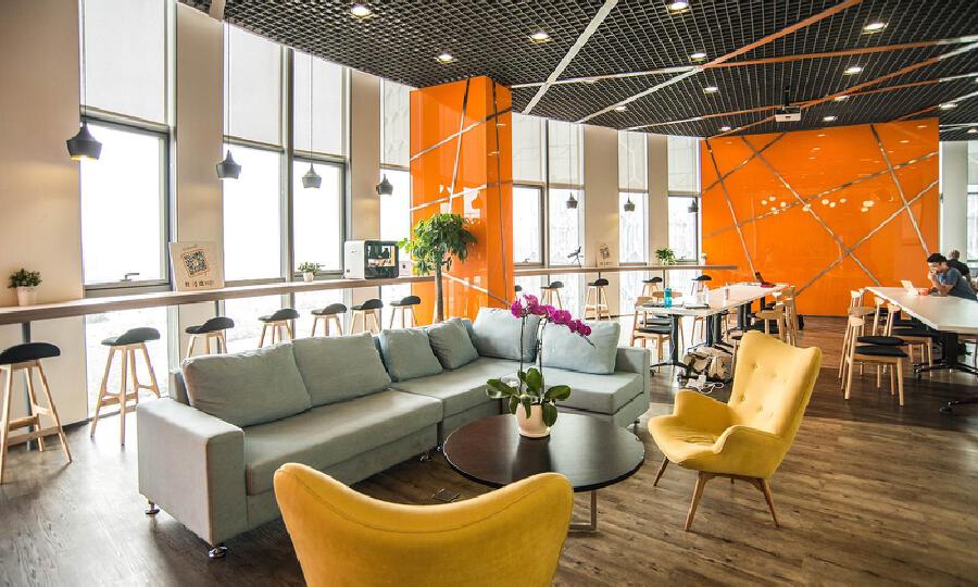 DayDayUp飞牛科技