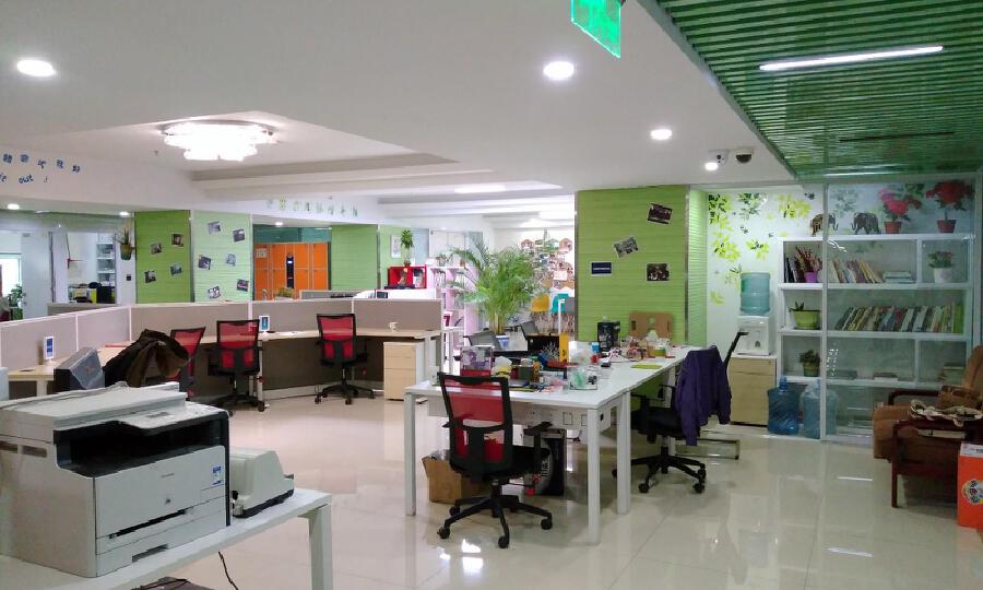 国安龙巢众创空间