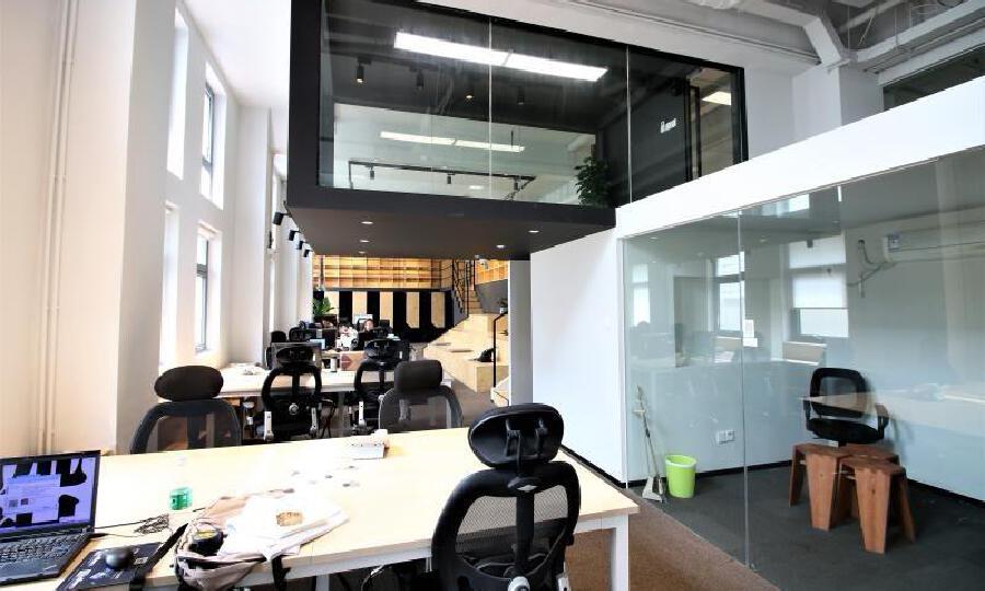 上海鼎创汇创客空间管理有限公司