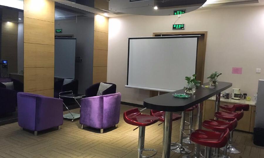 欧特福创新投资孵化基地