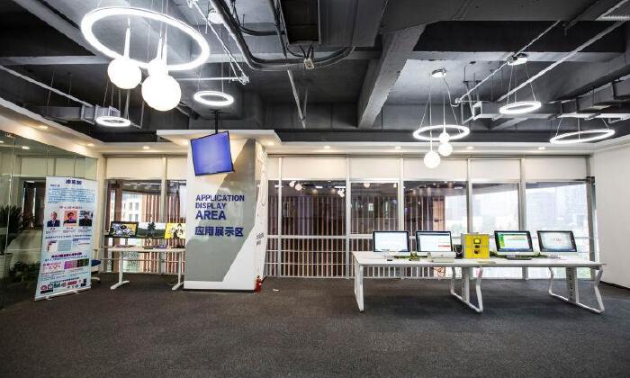 第五维大数据孵化器