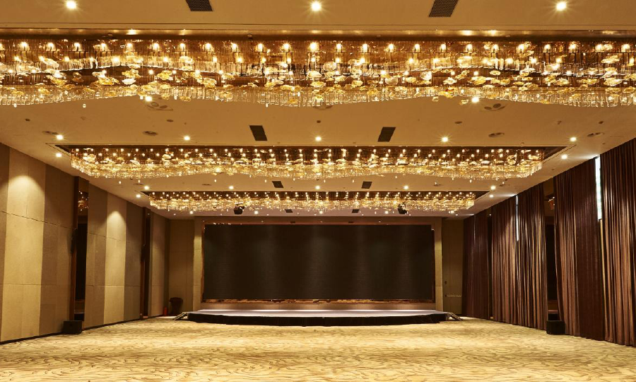 星河WORLD科技孵化器