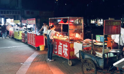 多少企业家摆过地摊？马云、任正非、刘强东……名单很长