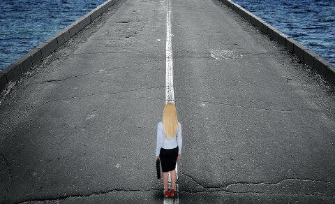 90后，一位医药并购女王诞生