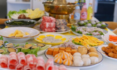 单店月销超20万，获曾李青投资，火锅物语如何讲好火锅食材超市的故事？