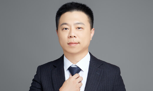 尔湾科技集团创始人、启牛学堂CEO李鹏荣膺猎云网创业领军人物称号