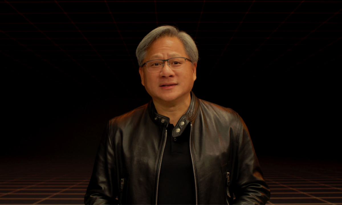 今早，黄仁勋宣布：最强AI芯片来了