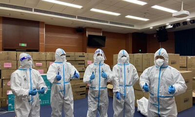 上海理工大学菜鸟驿站把无人车送进社区，协助解决抗疫物资“最后100米”配送