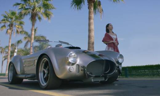 国产车定价超百万，他们飘了还是BBA不香了？