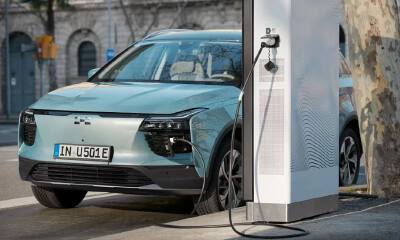 新造车IPO太难？爱驰：我一勺三花淡奶