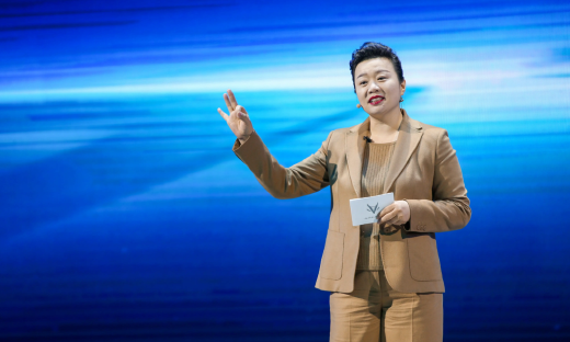 “华为狐”女总裁离职！曾靠崔健罗大佑出圈，公司三年巨亏150亿