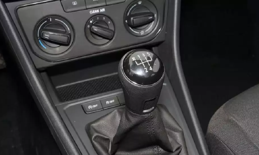 大众关停上海变速器厂，或停产手动挡，网友：爷青结