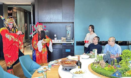 餐饮人的春节：部分翻台率到9轮，有人求稳歇业