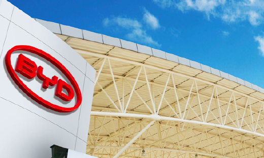 “今年要成中国第一”！比亚迪赢麻了，每天进账11亿，利润暴增4倍