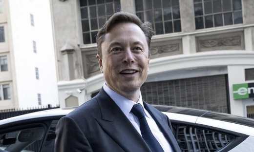 今天马斯克要来？别急，见面礼已经到了