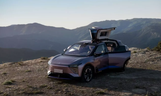 豪华纯电SUV如何选? 对比高合 HiPhi Y、蔚来 ES6、奔驰 EQE SUV